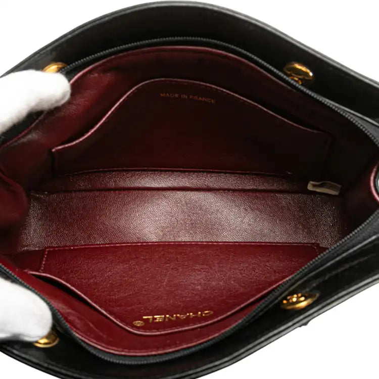 Chanel Quilted Lambskin Chain Handbag