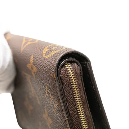 Louis Vuitton Monogram Bifold Lou Wallet