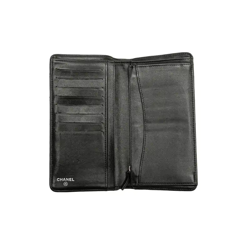 Chanel CC Quilted Patent L Yen Bifold Wallet