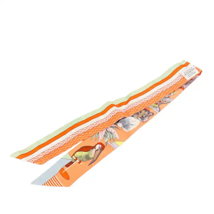 Hermès Grand Theatre Nouveau Silk Twilly Scarf