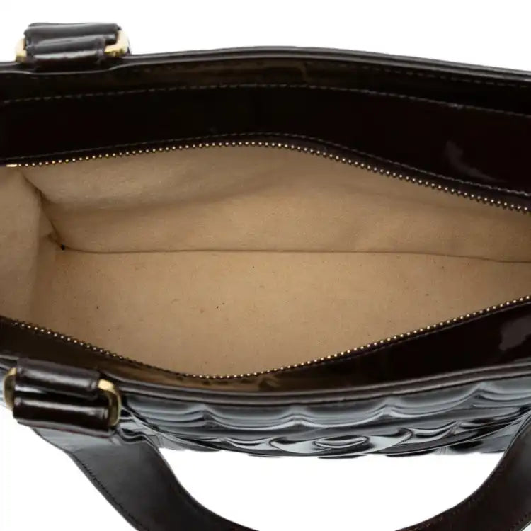 Chanel CC Chocolate Bar Patent Shoulder Bag