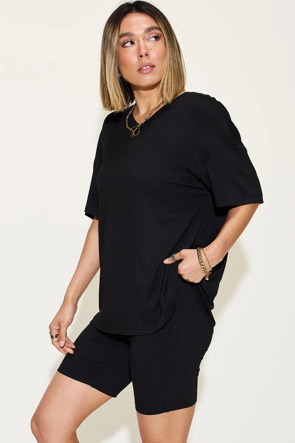 She Wears Glory™ Divine Ease Lounge Set Two-Piece Three-Quarter Sleeve Top &amp; Shorts in Soft Rayon Blend - She Wears Glory Beverly Hills