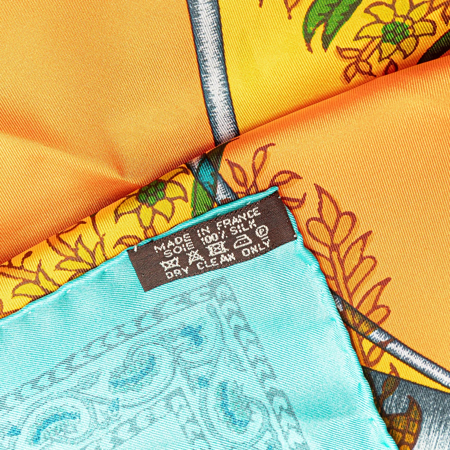 Hermès Coup de Fouet Au Bloc Silk Twill Giant Scarf
