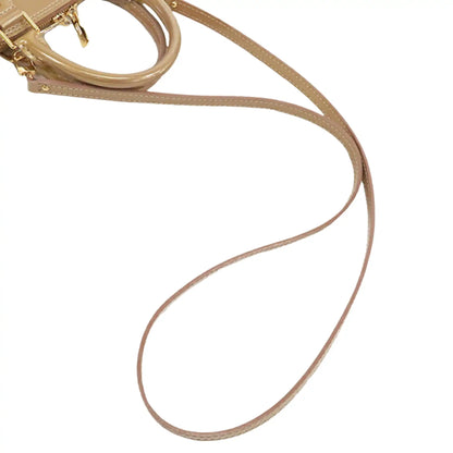 Louis Vuitton Monogram Vernis Alma BB