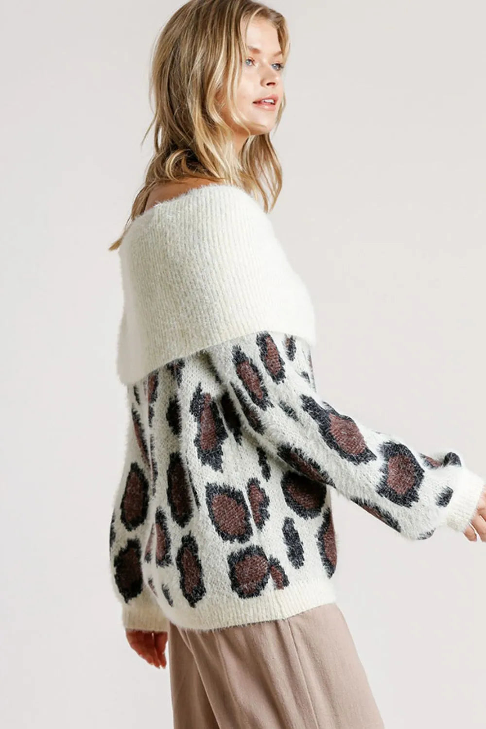 She Wears Glory™ Leopard Off-Shoulder Long Sleeve Sweater - She Wears Glory Beverly Hills