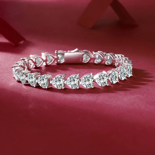 She Wears Glory™ Everlasting Covenant 24 Carat Heart Bracelet - She Wears Glory Beverly Hills