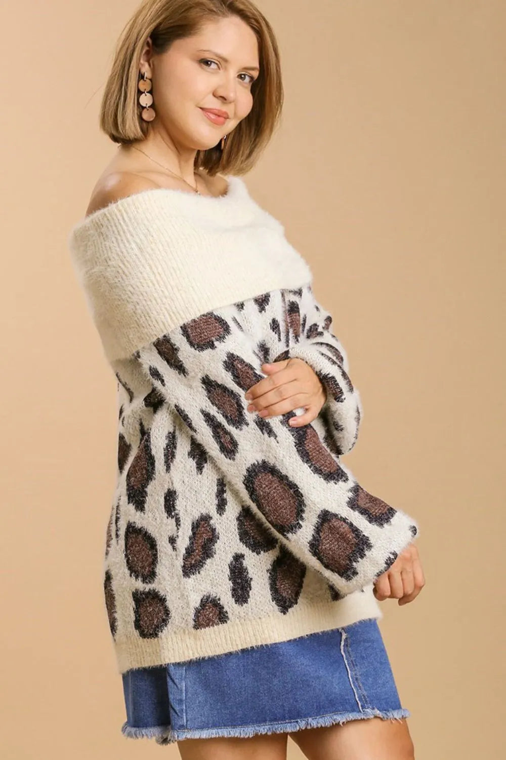 She Wears Glory™ Leopard Off-Shoulder Long Sleeve Sweater - She Wears Glory Beverly Hills