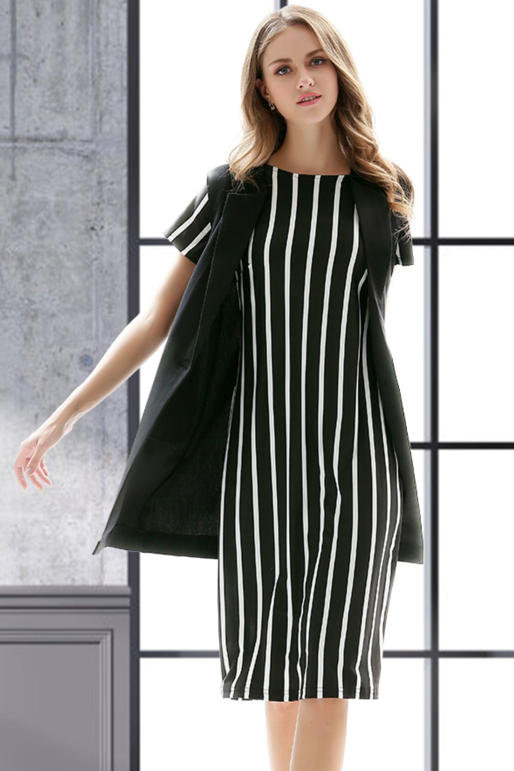 She Wears Glory™ One-Button Sleeveless Longline Blazer - She Wears Glory Beverly Hills