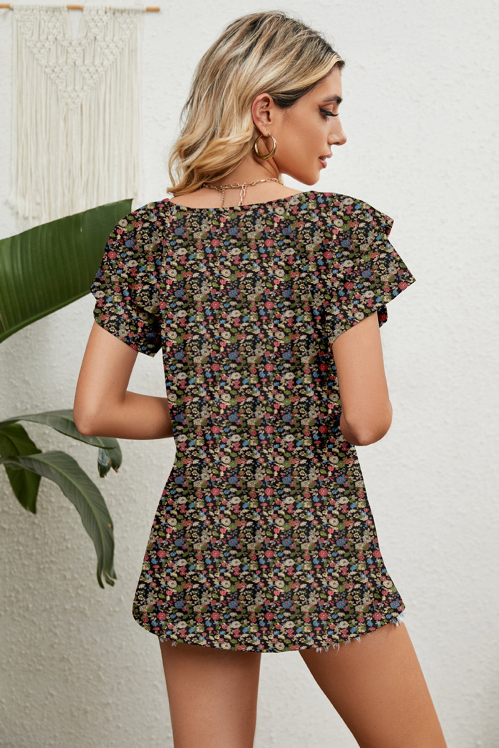She Wears Glory™ — Abide in Grace V-Neck Short Sleeve Blouse - She Wears Glory Beverly Hills