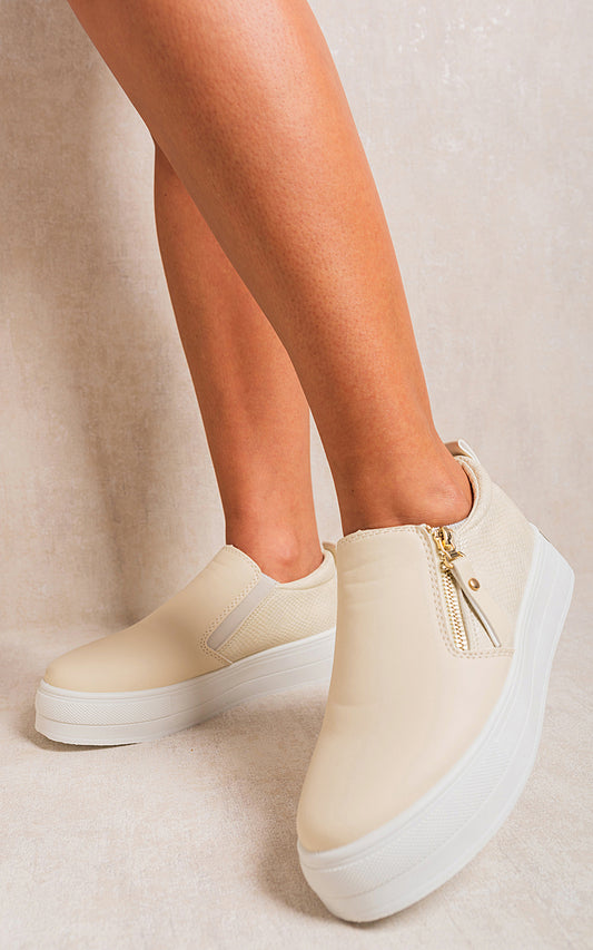 She Wears Glory™ Zipper Decor Slip On Trainers