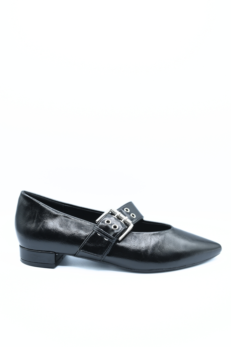Low Heel Buckle Eyelet Strap Pointed Flat Shoes - She Wears Glory Beverly Hills