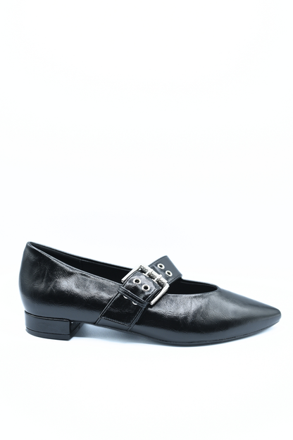 Low Heel Buckle Eyelet Strap Pointed Flat Shoes - She Wears Glory Beverly Hills