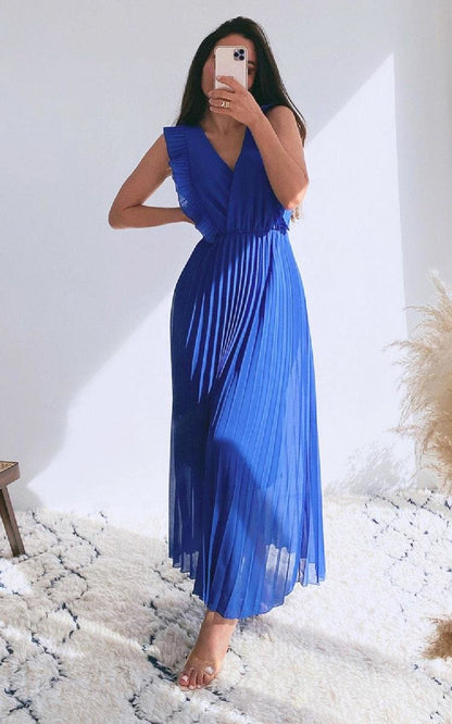 She Wears Glory™ Pleated Maxi Dress