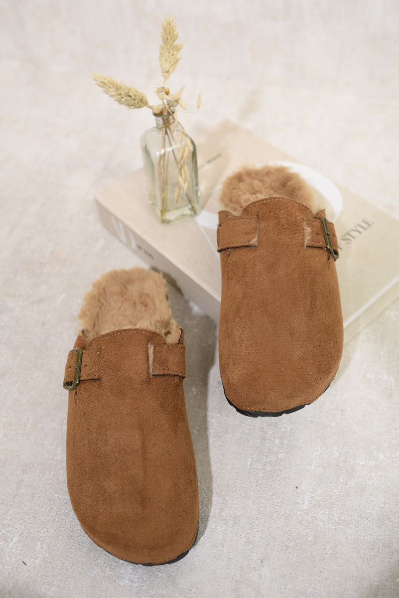 She Wears Glory™ Suede Flip-Flops Sandals With Fur