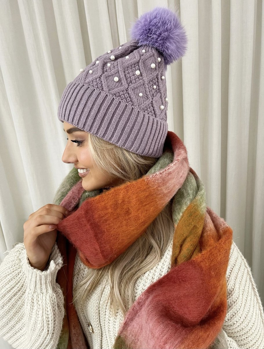 Pom Pom Knitted Winter Hat With Pearl Decor - She Wears Glory Beverly Hills