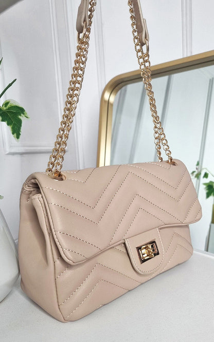She Wears Glory™ Faux Leather Chain Strap Shoulder Bag