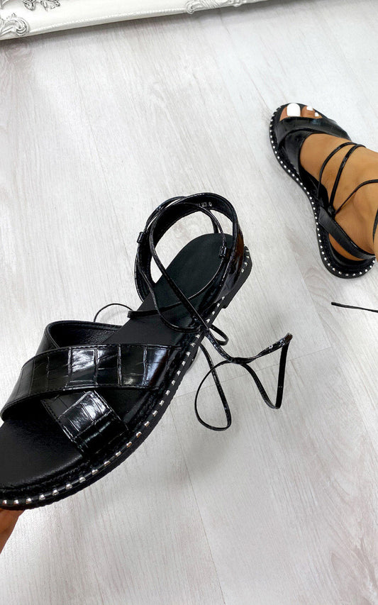 She Wears Glory™ Strappy Sandals