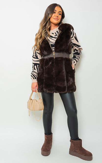 She Wears Glory™ Faux Fur Zip Up Gilet
