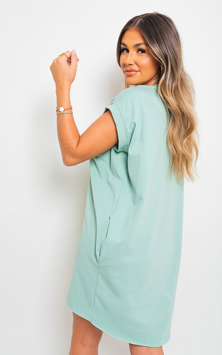 She Wears Glory™ Short Sleeve with Front Pockets Top
