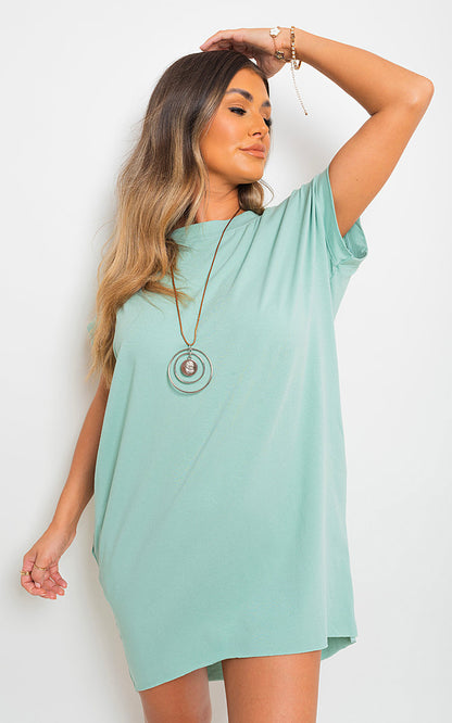 She Wears Glory™ Short Sleeve with Front Pockets Top