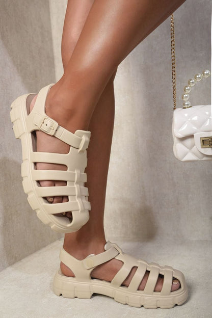 She Wears Glory™ Summer Round Toe Strappy Chunky Sandals