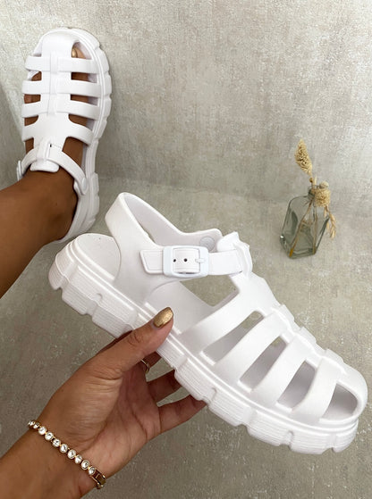 She Wears Glory™ Summer Round Toe Strappy Chunky Sandals