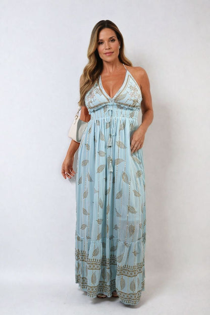 She Wears Glory™ Dazzling Leaf Print Spaghetti Strap Maxi Dress