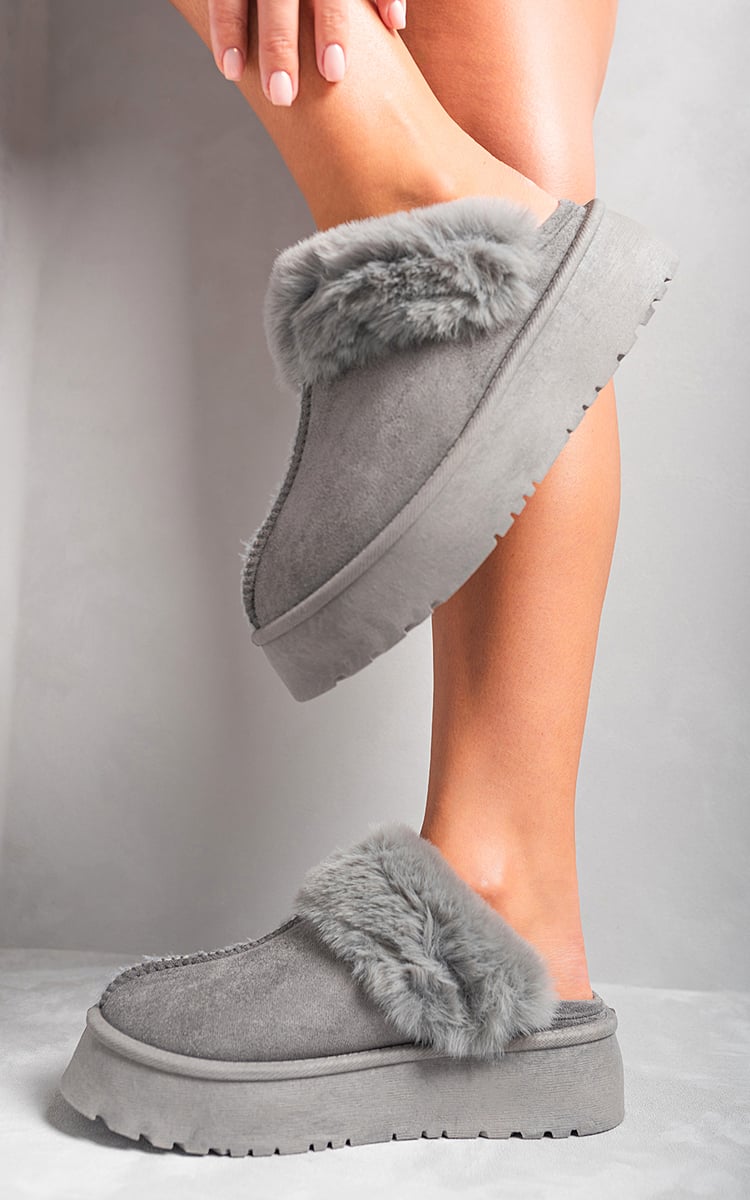 She Wears Glory™ Faux Fur Trim Whisp Chunky Platform Slippers