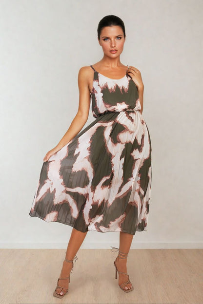 She Wears Glory™ Printed Strappy Pleated Midi Dress