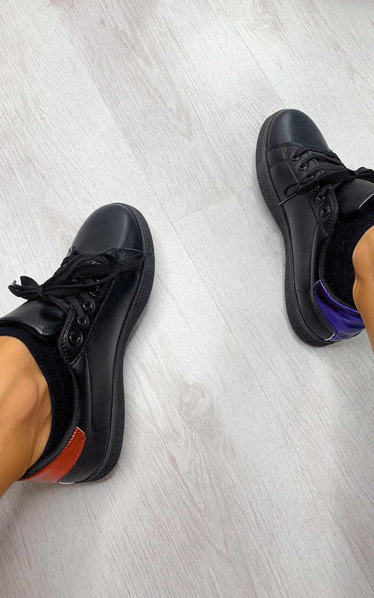 She Wears Glory™ Striped Bee Design Trainers