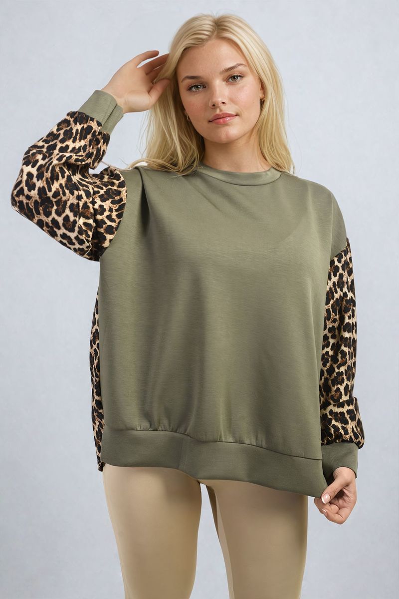 She Wears Glory™ Leopard Print Long Sleeve Knitted Jumper