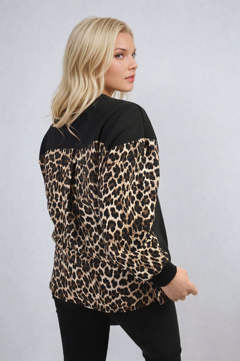 She Wears Glory™ Leopard Print Long Sleeve Knitted Jumper