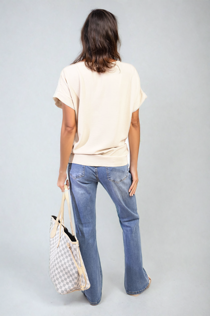 She Wears Glory™ V-Neck Twist Front Top