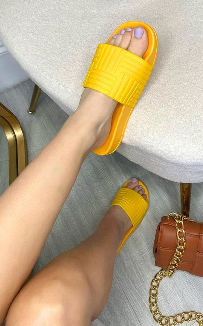 She Wears Glory™ Faux Leather Slip On Sliders