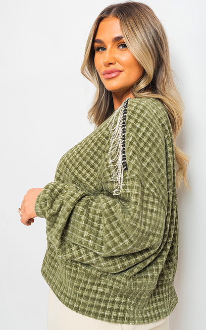 She Wears Glory™ Long Sleeve Knitted Jumper with Tassel Detail
