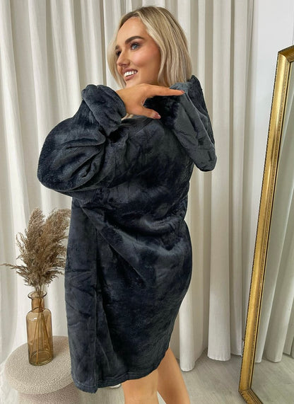 She Wears Glory™ Oversized Fluffy Winter Blanket Hoodie