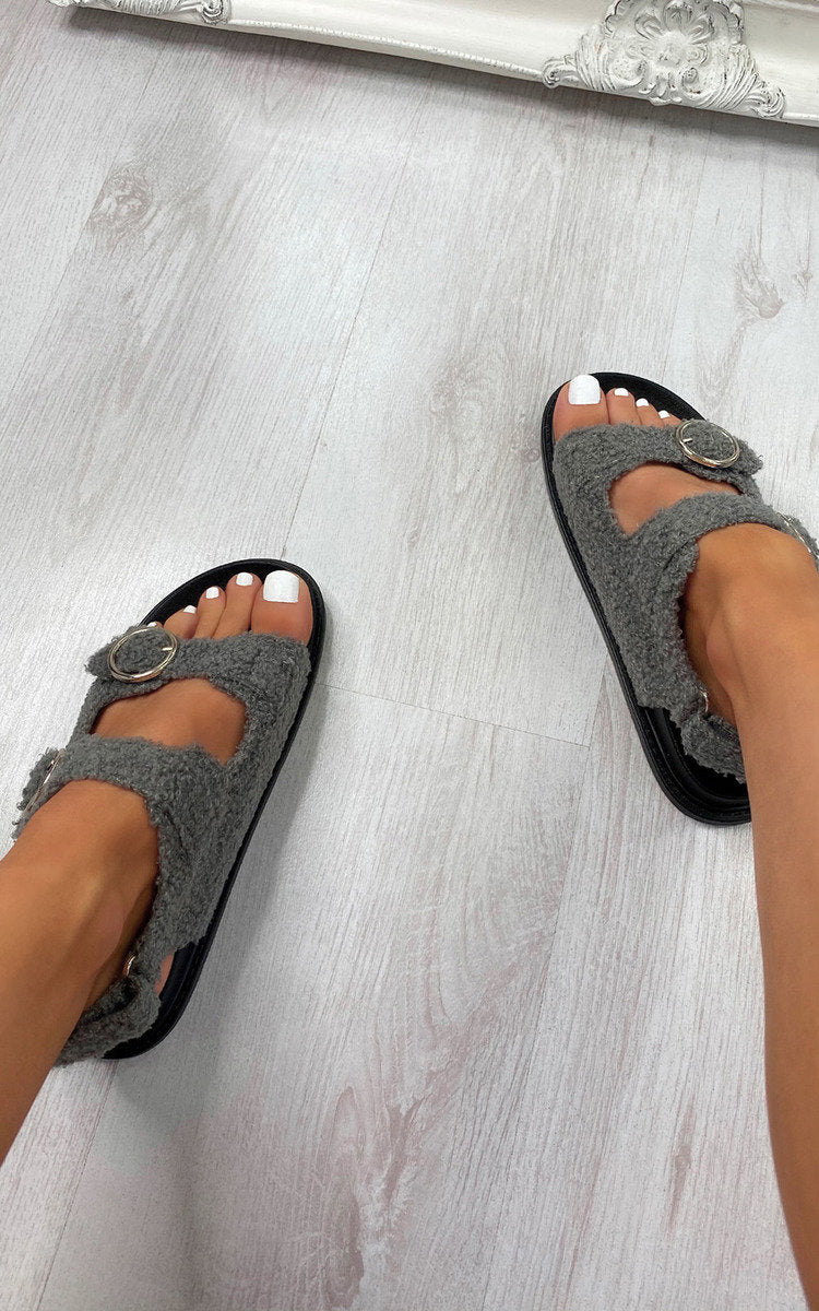 She Wears Glory™ Faux Fur Double Buckle Sliders