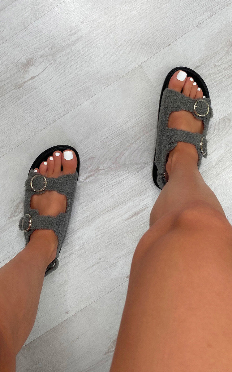 She Wears Glory™ Faux Fur Double Buckle Sliders