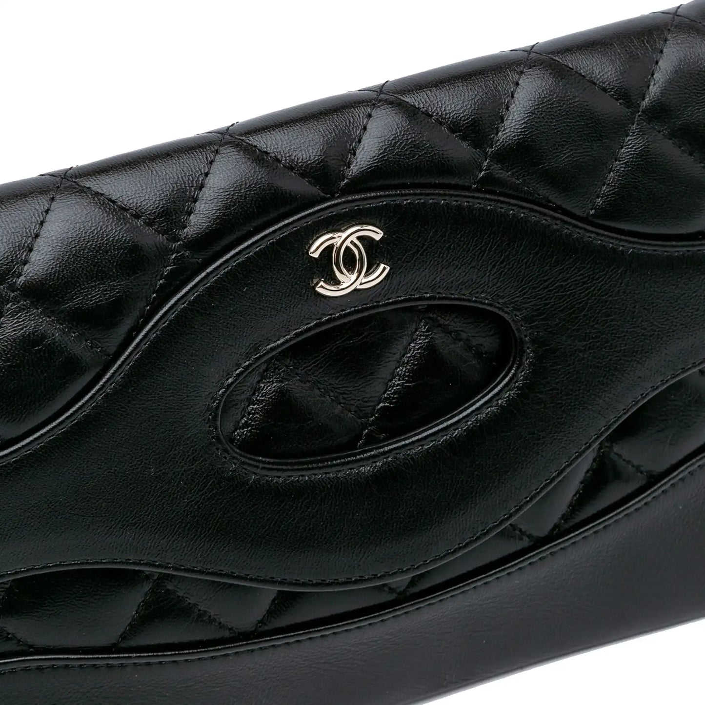 Chanel Shiny Crumpled Calfskin 31 Clutch