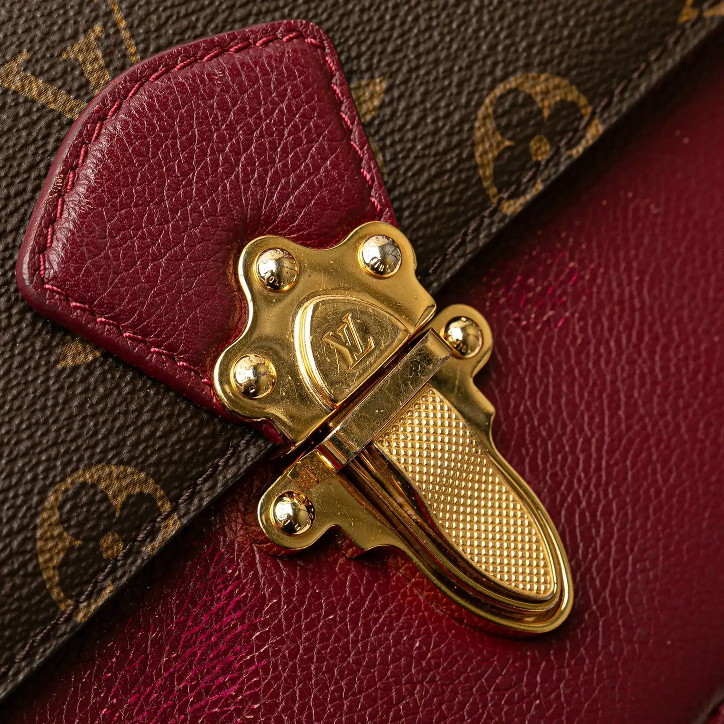 Louis Vuitton Monogram Victoire