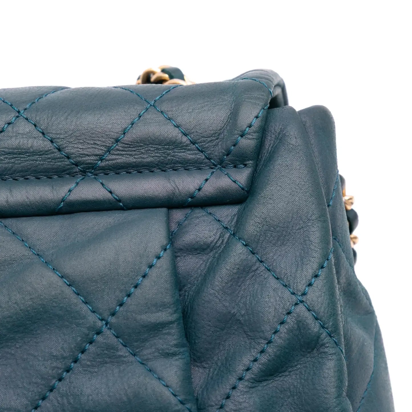 Chanel Small Iridescent Calfskin Chic Quilt Flap