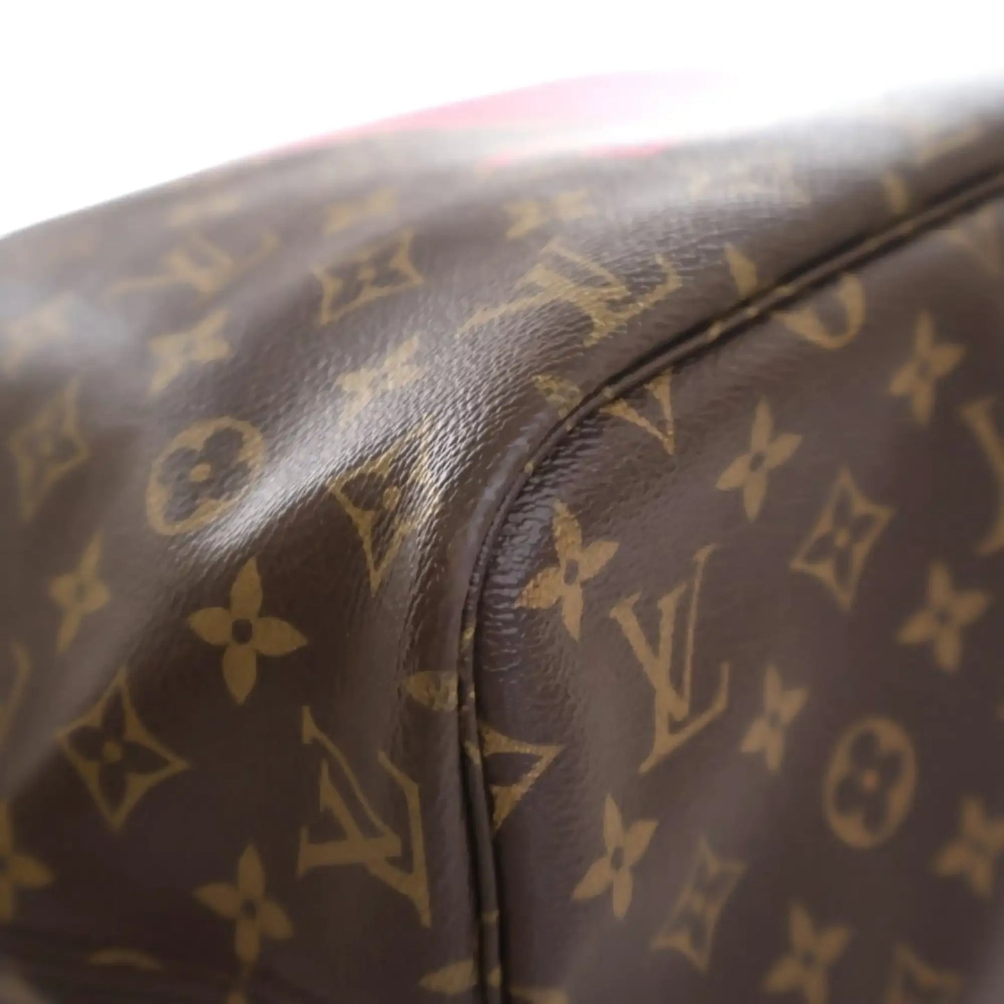 Louis Vuitton Monogram V Neverfull MM