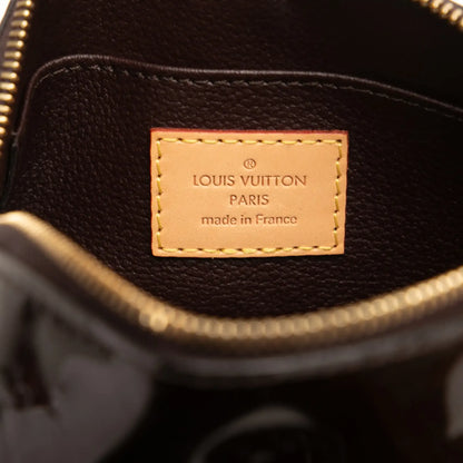 Louis Vuitton Monogram Vernis Cosmetic Pouch