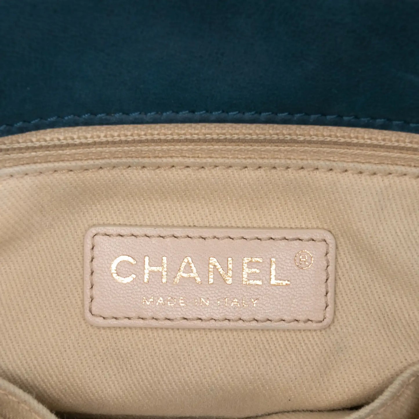 Chanel Small Iridescent Calfskin Chic Quilt Flap