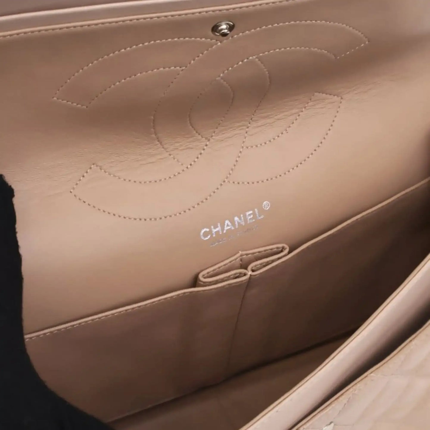 Chanel Reissue 2.55 Quilted Patent Double Flap 227