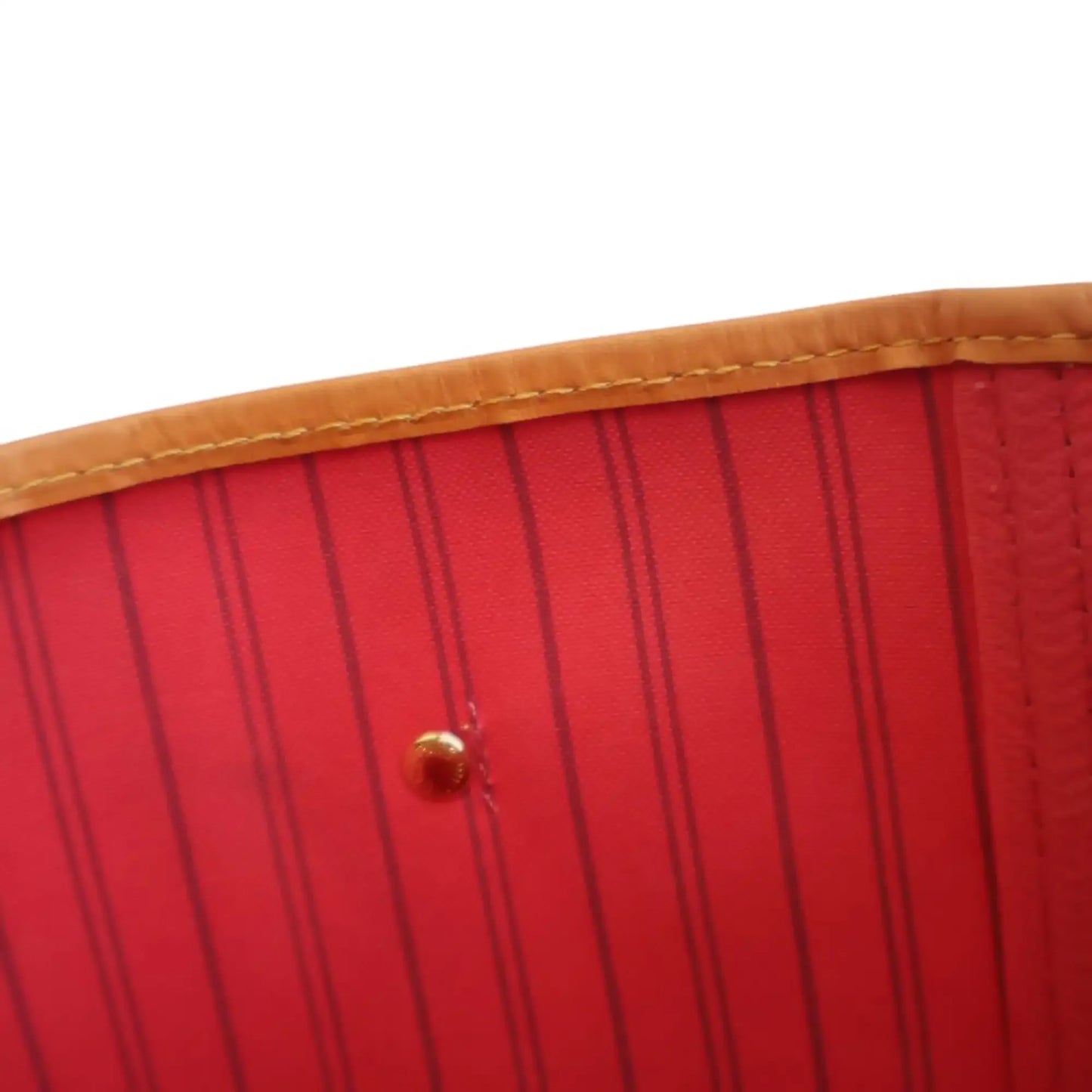 Louis Vuitton Monogram V Neverfull MM